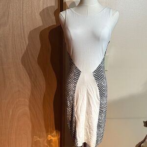 Tart Shiloh White and Black Geometric Midi Dress